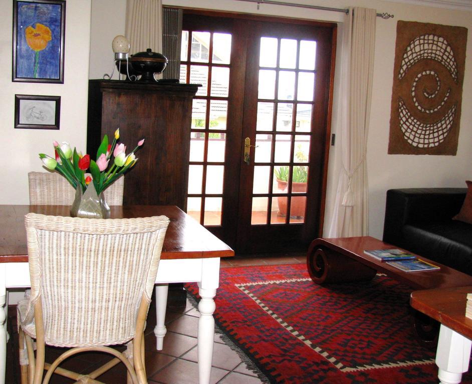 Bakoven Cottage Kapstaden Rum bild